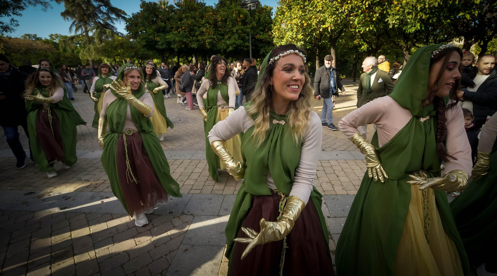 Imágenes del pasacalles Cascanueces en Jerez