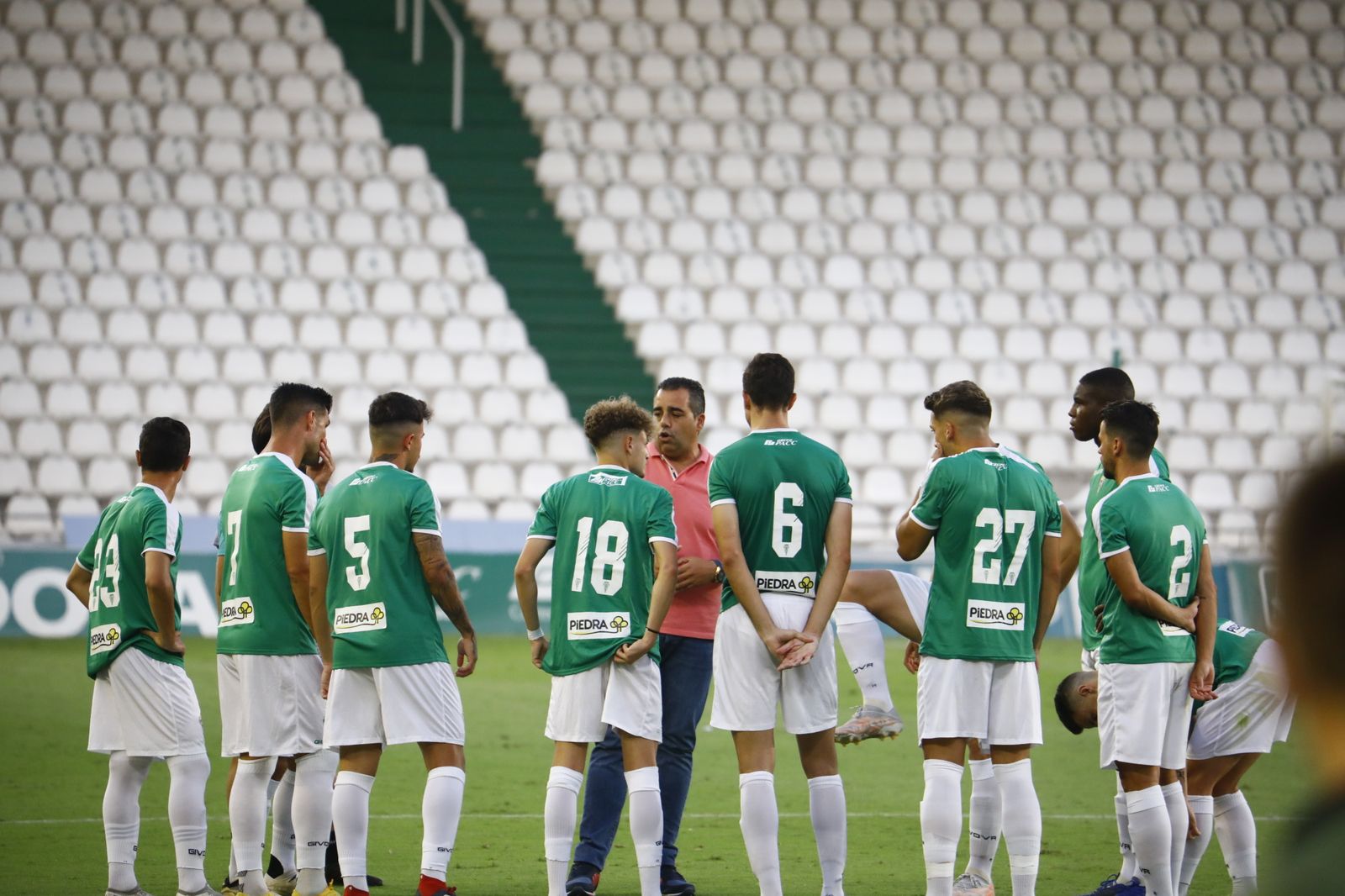 El Córdoba CF-Linares Deportivo, en imágenes