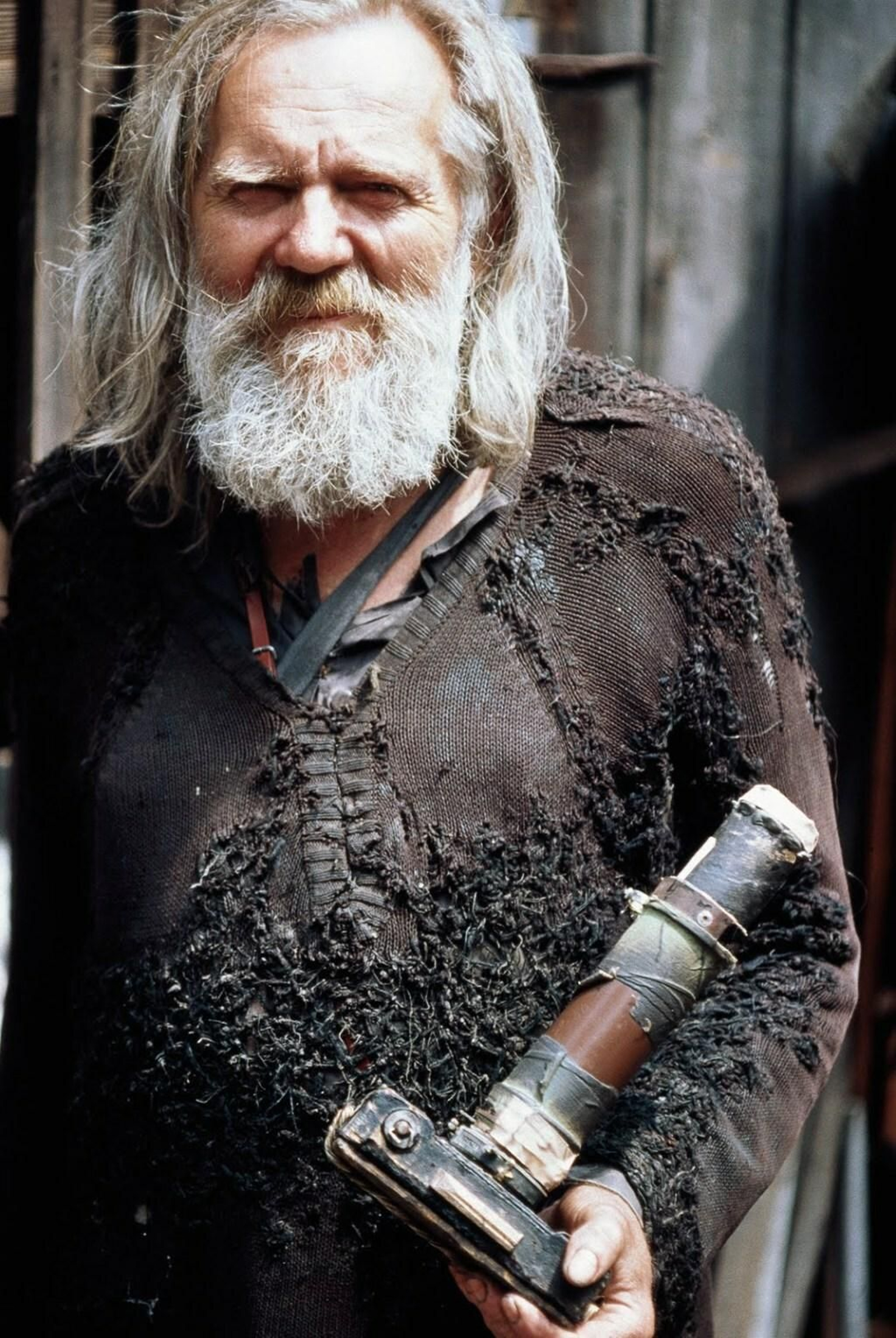 El artista checo, en un autorretrato.