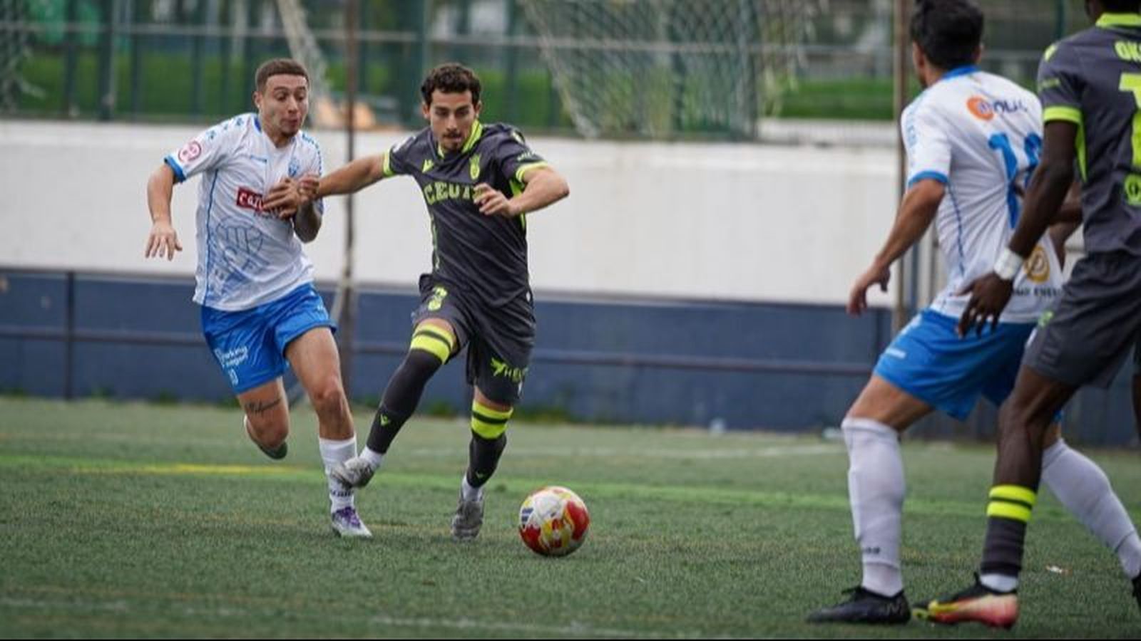 Un lance del Castilleja-Ceuta B del sábado