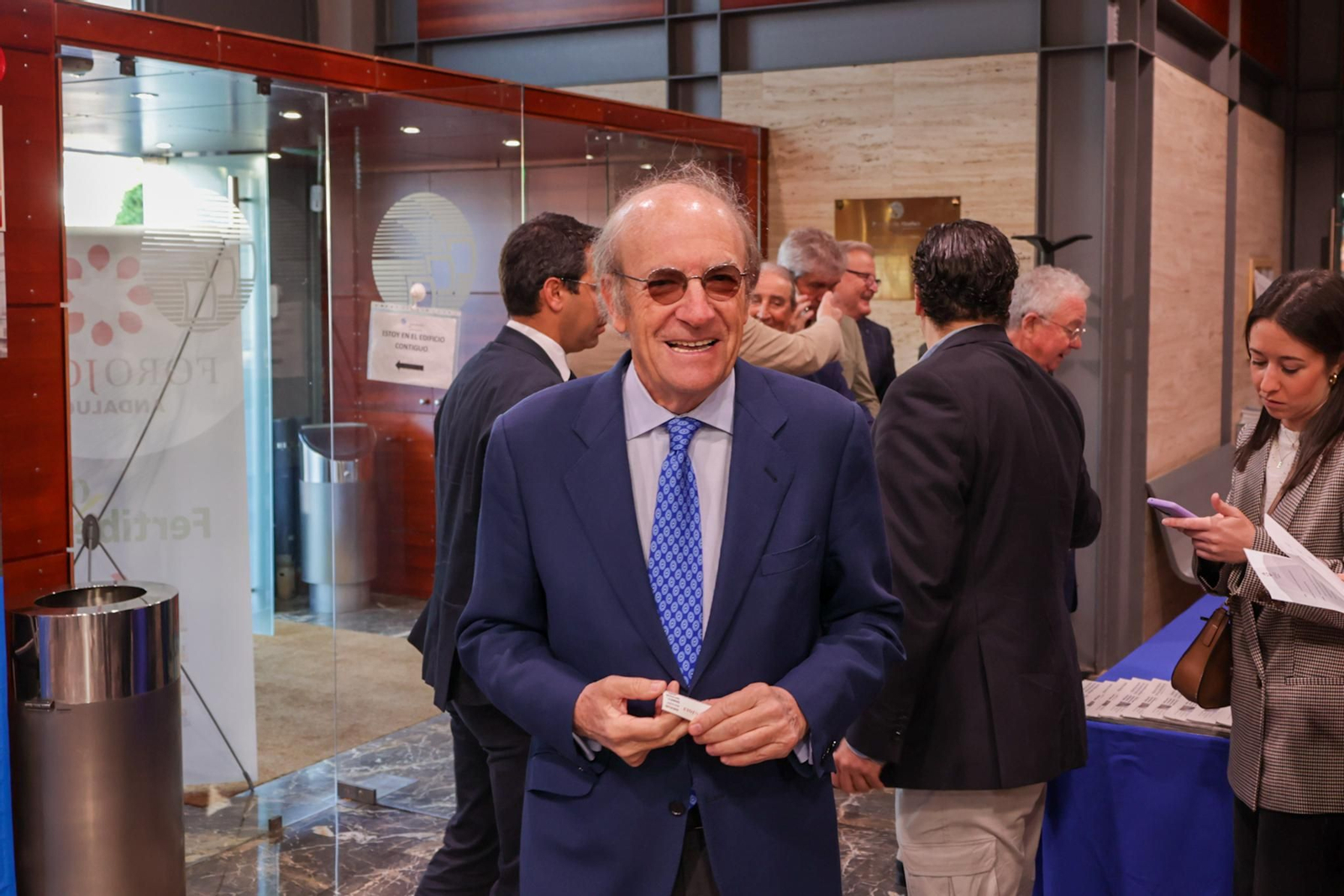 Imágenes del desayuno-coloquio con Jorge Paradela en el Foro Joly Andalucía