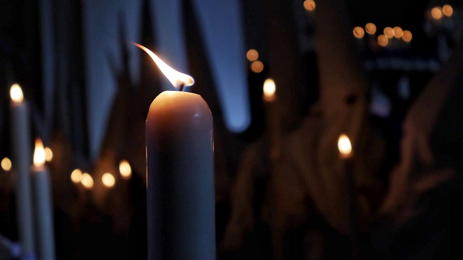 Estrella se vio sorprendida por la lluvia en su procesión.