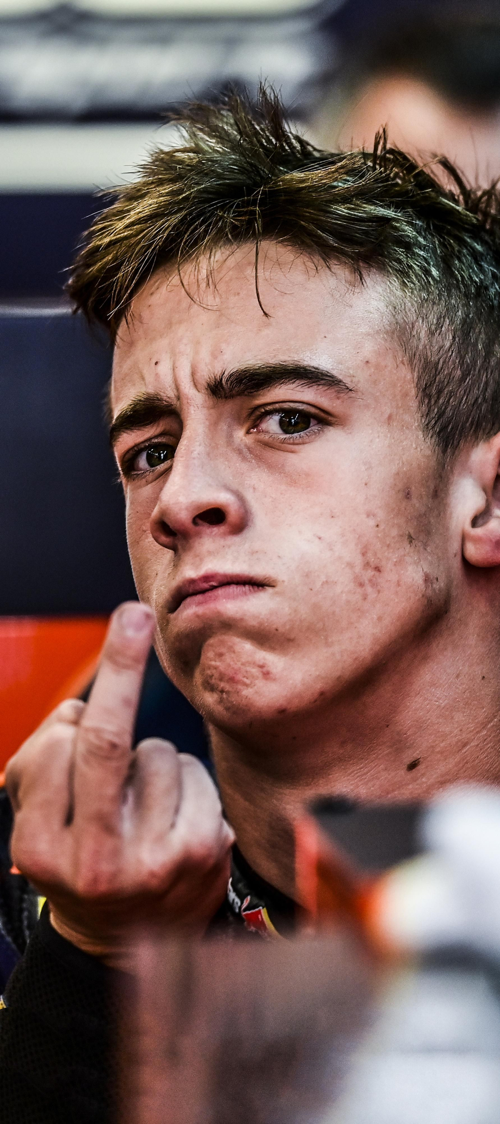 Pedro Acosta ha dejado atrás su pose rebelde y estética punki.