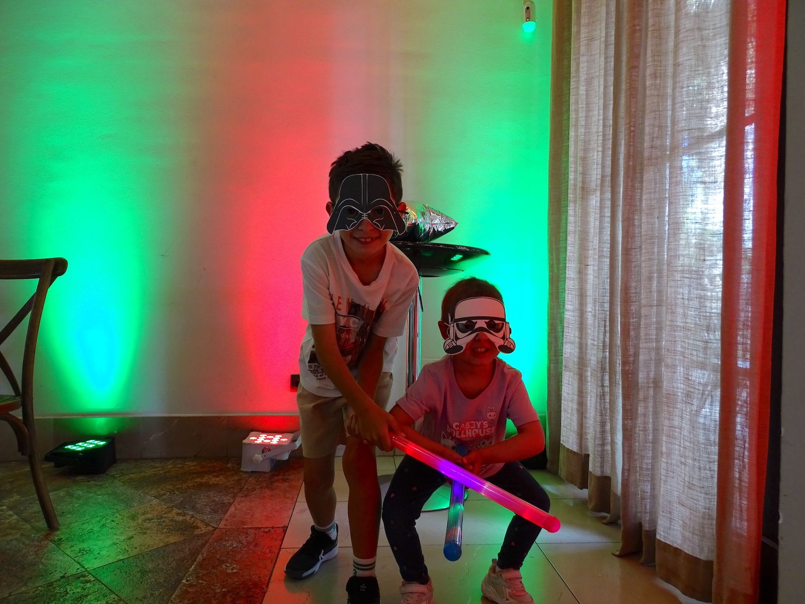 Merienda 'galáctica' para los más pequeños de la Fundación Olivares