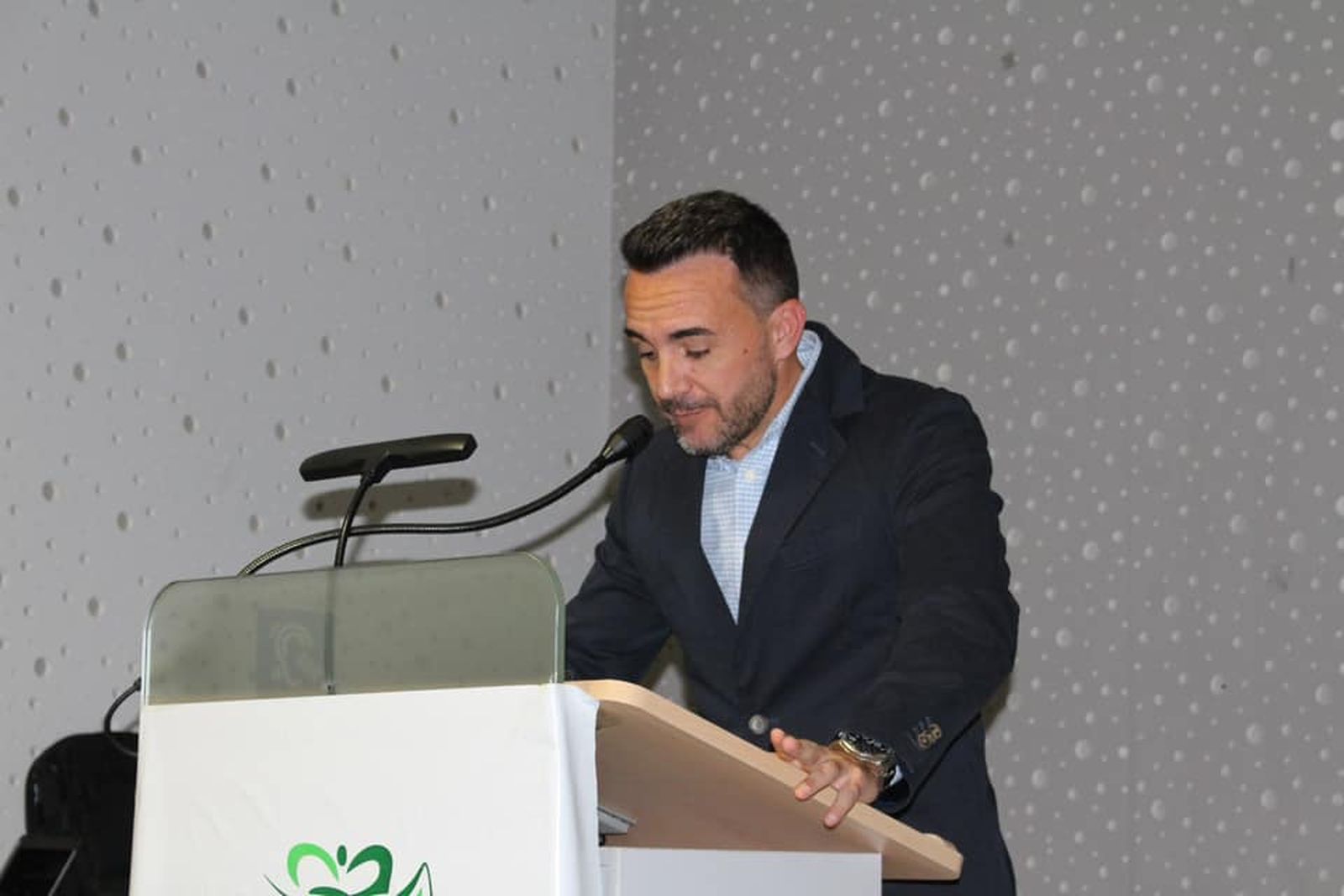 Javier Mañas, en un acto de la Federación Jiennense de Fútbol.