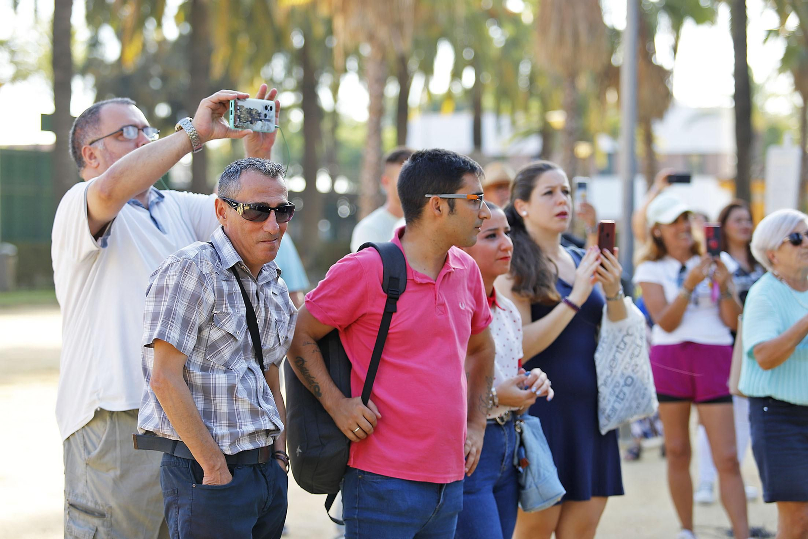 Imágenes de la Feria de las Sevillanas en los jardines del muelle