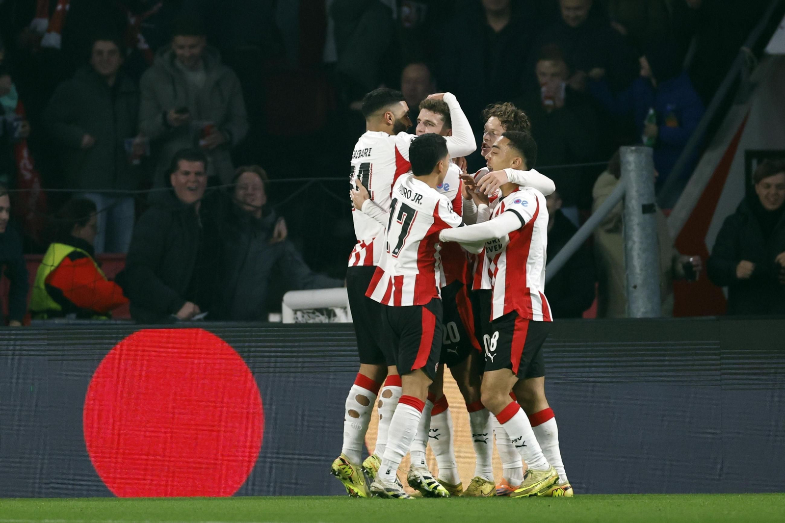 Las imágenes del PSV Eindhoven-Atlético de Madrid