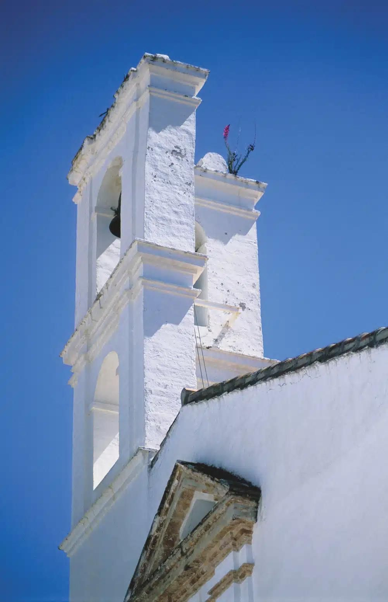El campanario de la Iglesia de San Miguel.