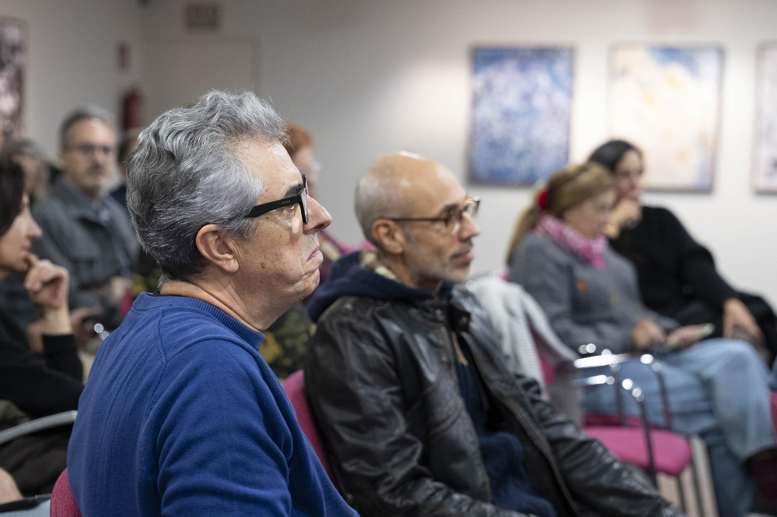 “Cuando las imágenes pierden su cuerpo”: Un diálogo entre Sema D’Acosta y Joan Fontcuberta sobre materia, memoria y la transformación posfotográfica