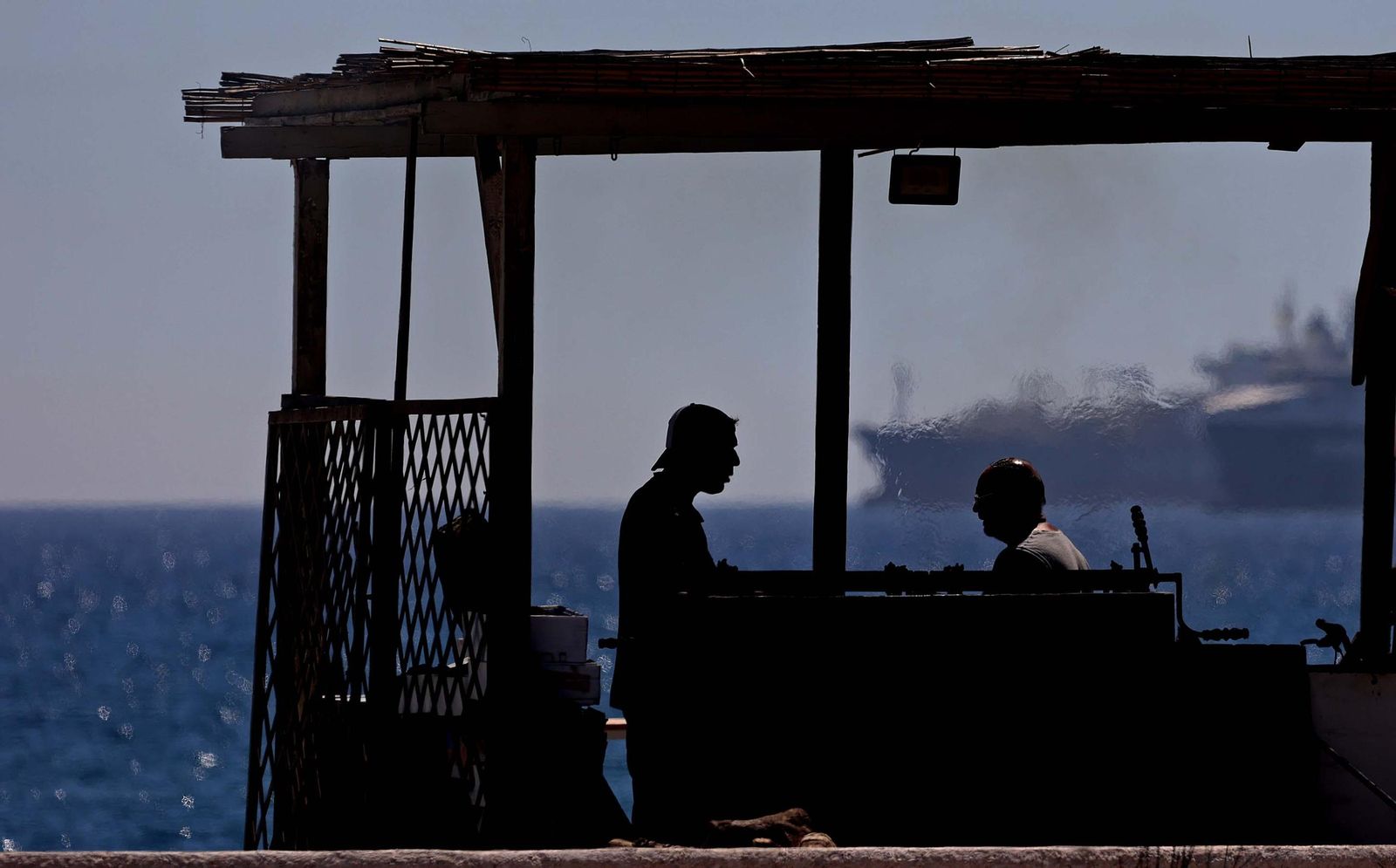 Fotos del domingo en la playa de Levante de La Línea