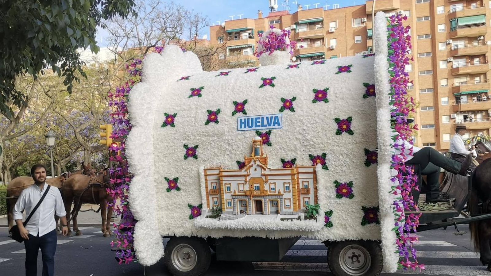 El carro del segundo premio.