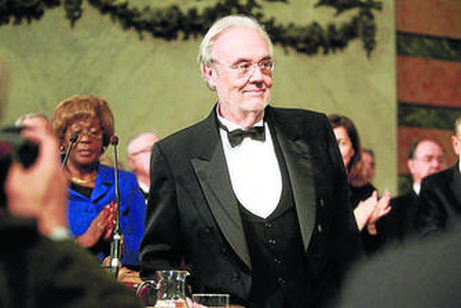 Manuel Gutiérrez Aragón, ayer en la sede de la Real Academia.