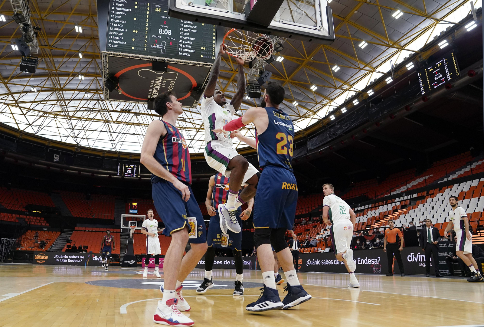 El Baskonia-Unicaja, en fotos