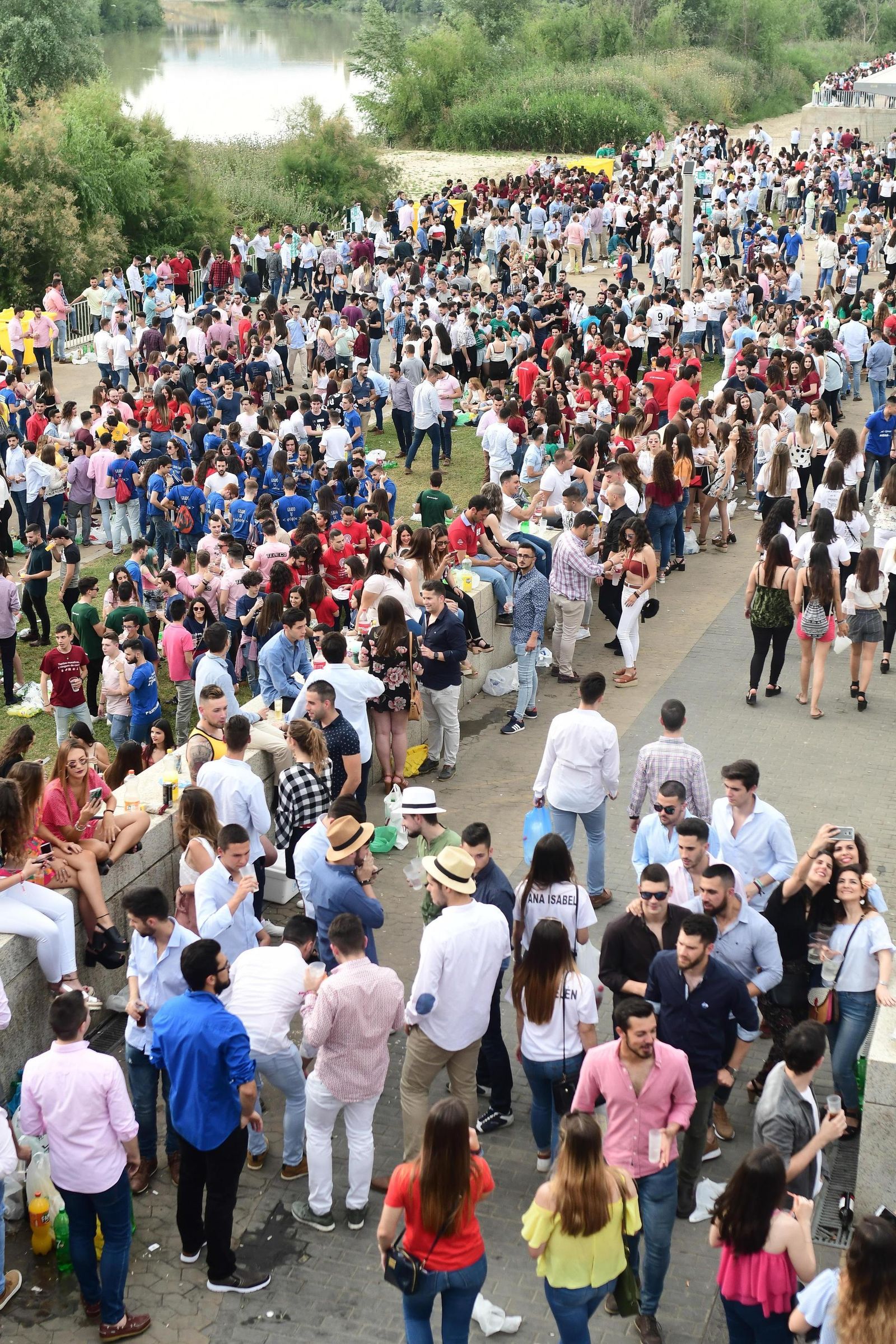Aspecto que presentaba a última hora de la tarde la parte inferior del Balcón del Guadalquivir.