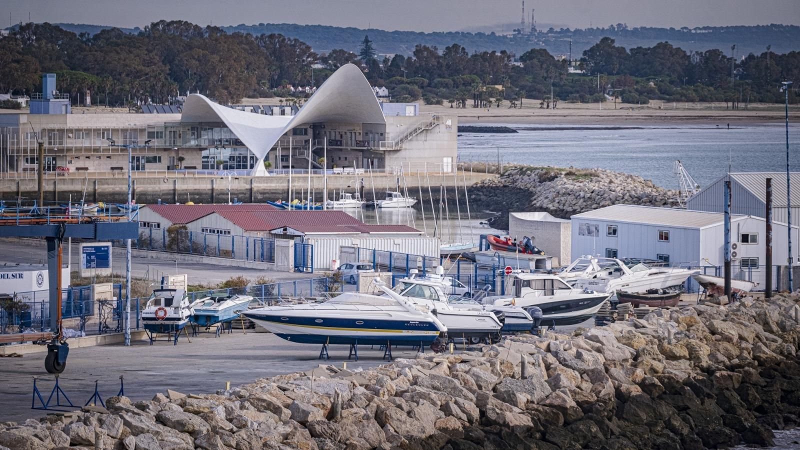 Una imagen del puerto deportivo Puerto Sherry. Una imagen del puerto deportivo Puerto Sherry.