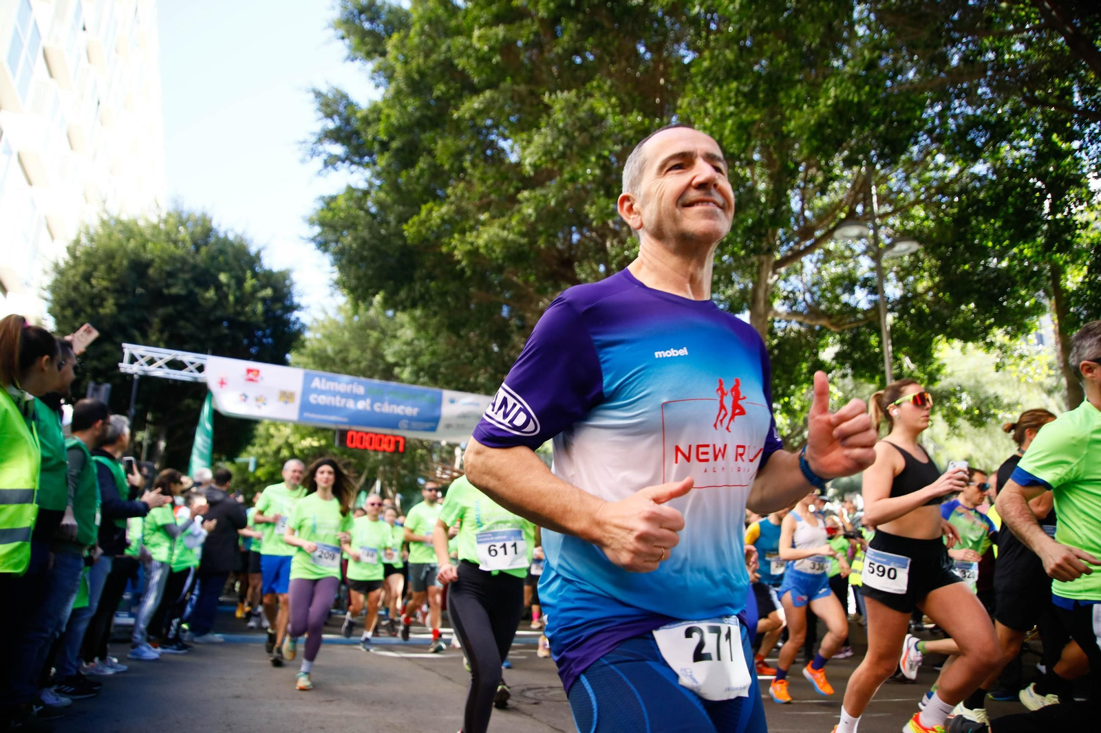 Imágenes de la Carrera contra el Cáncer de Almería