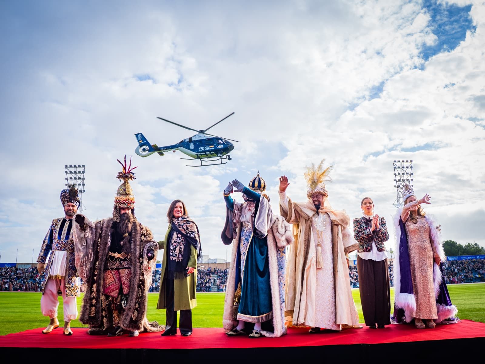 Llegada de los Reyes Magos a San Fernando en helicóptero