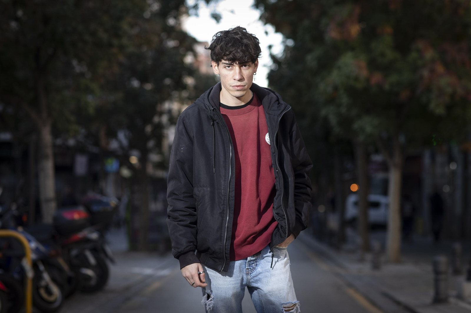 Viktor Beltrán, el joven actor granadino que triunfa entre José Coronado y Miguel Herrán