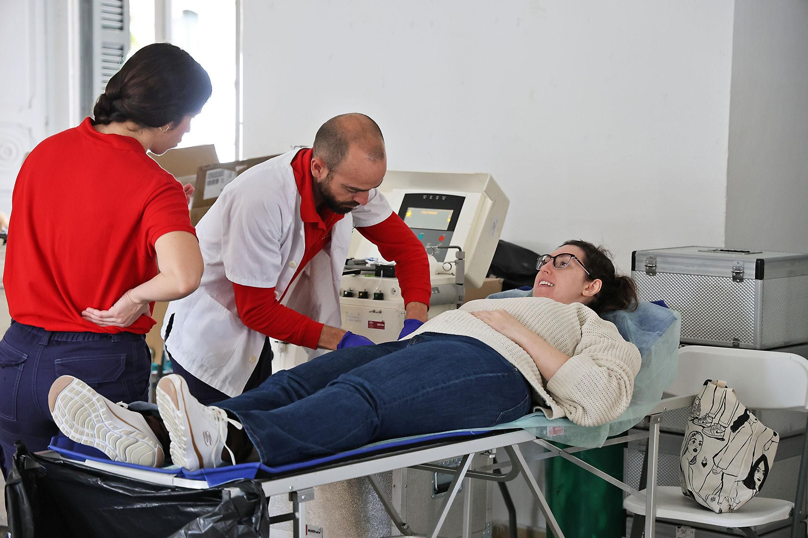 Imágenes de la primera macrocolecta de sangre de este año en Huelva