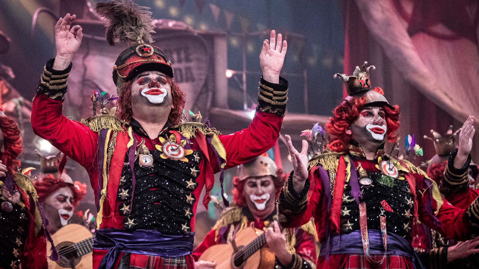 Búscate entre las mejores imágenes de la primera sesión de semifinales del COAC 2025