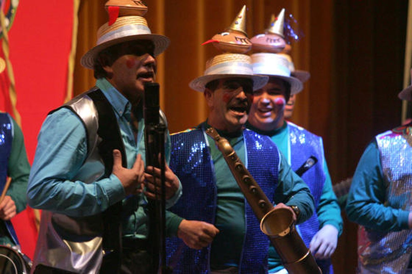 La agrupación 'Los chirigangas'./Fotos:J.M.Quiñones

Foto: J.M.Q.