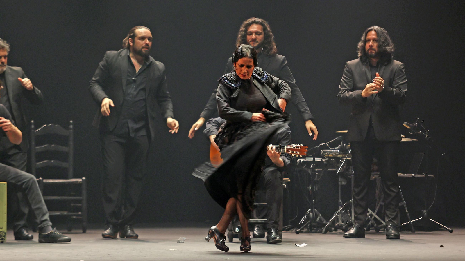 Eva Yerbabuena con 'Yerbagüena (oscuro brillante)' en el Festival de Jerez