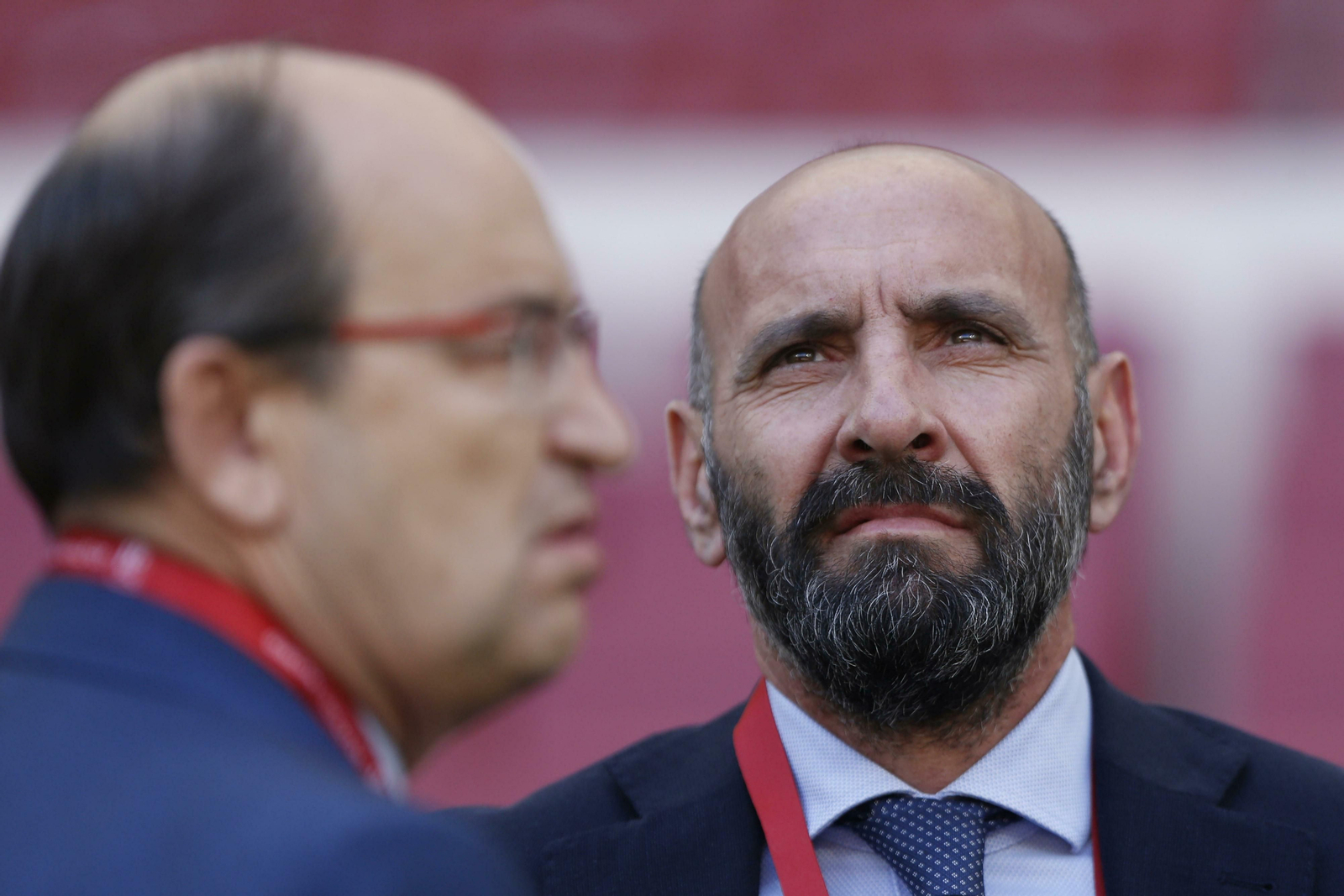 Monchi espera su momento para actuar en el mercado.
