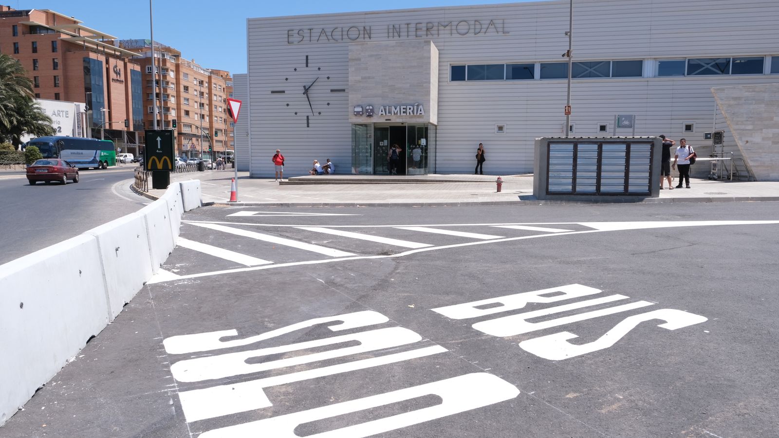 La estación intermodal de Almería, preparándose para su derribo