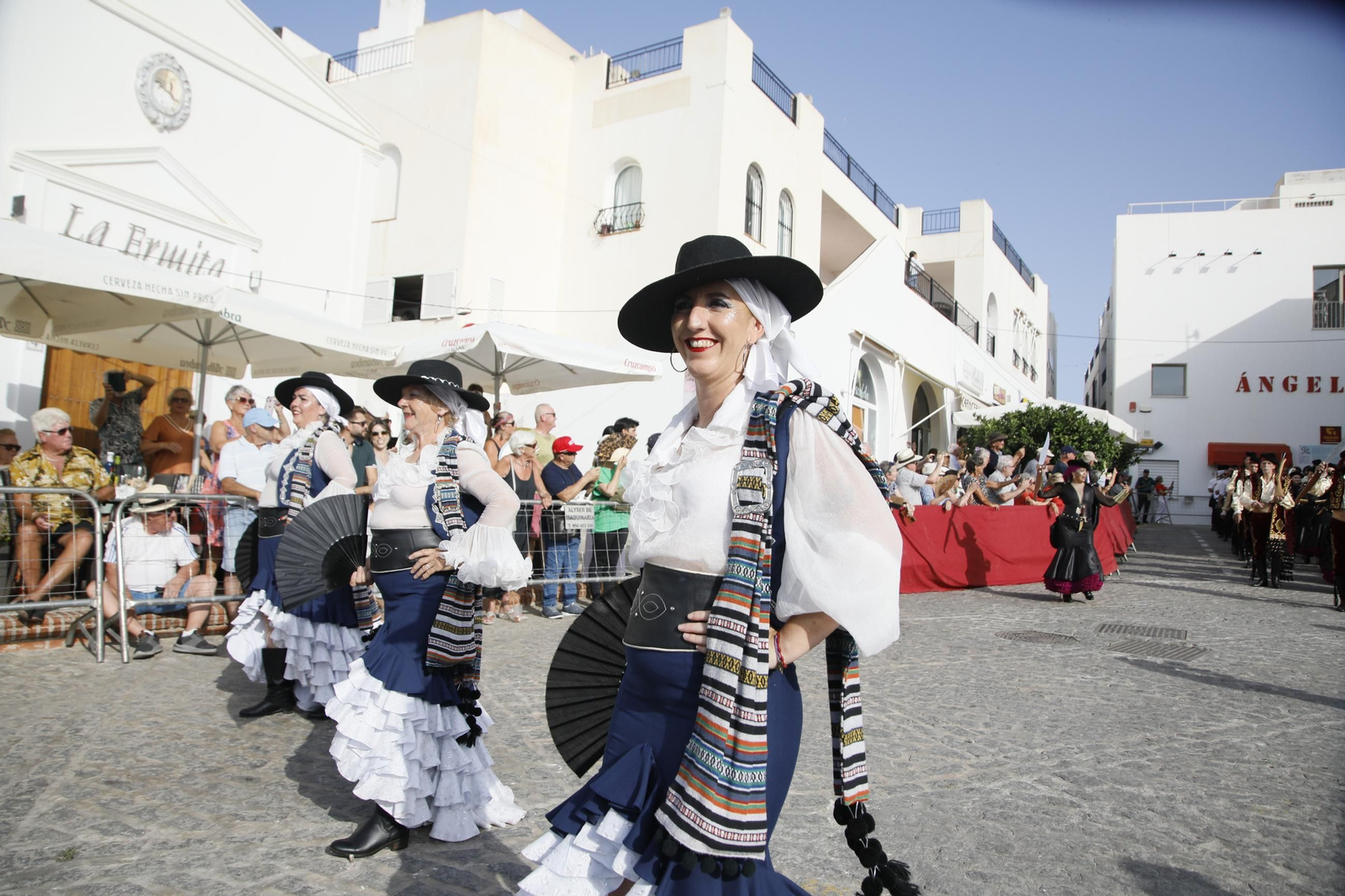 El gran desfile de Moros y Cristianos de Mojácar, en imágenes