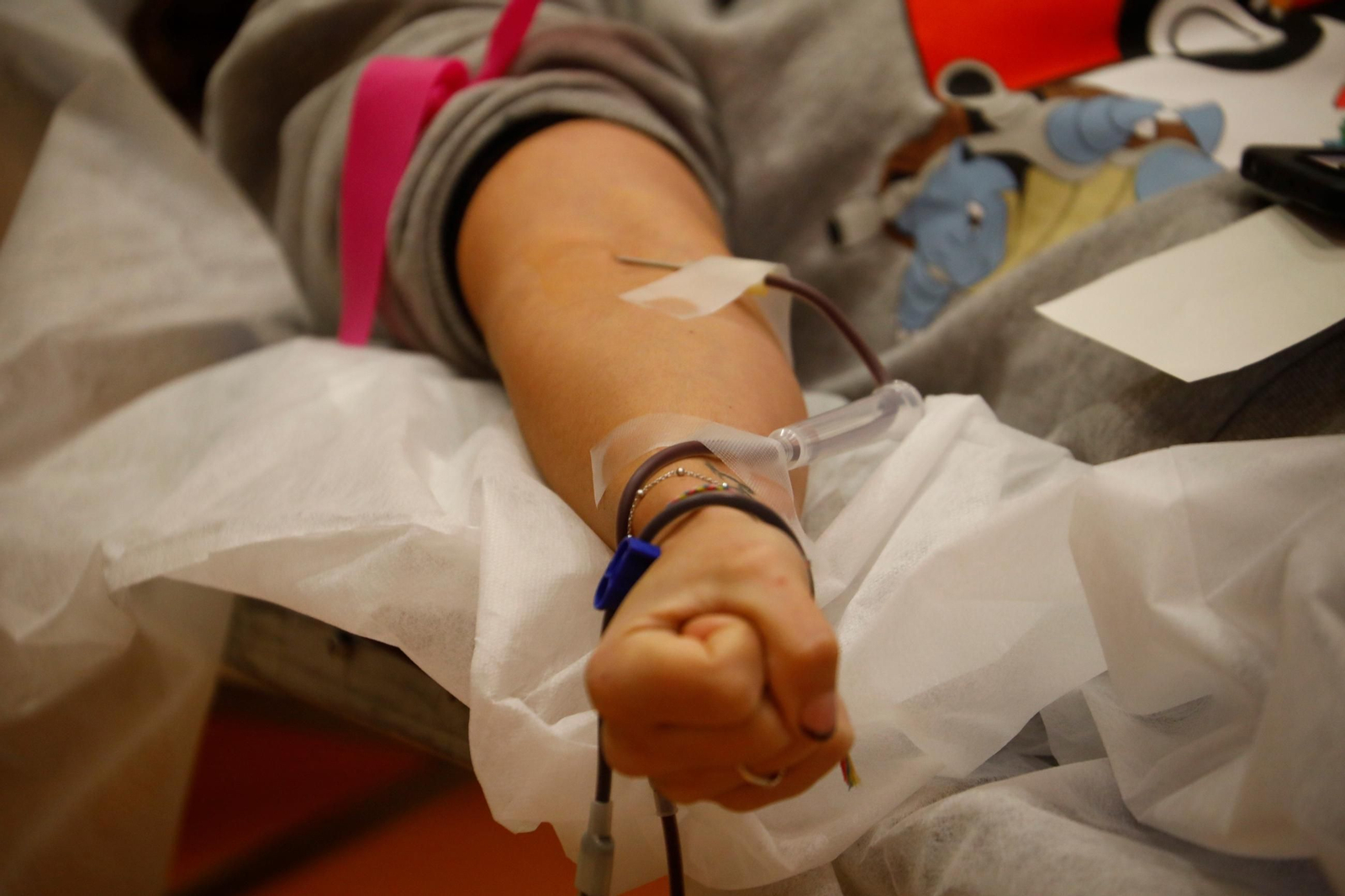 El maratón de la donación de sangre para salvar vidas por Navidad en Córdoba, en imágenes