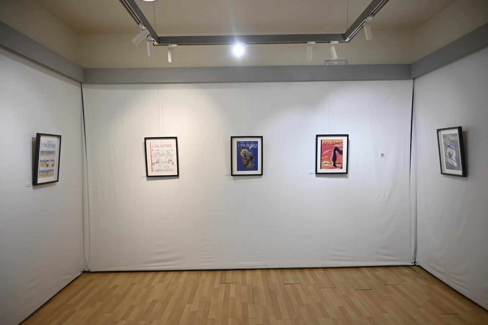 Imágenes de la inauguración de la exposición 'The Onubenser 2025' en Huelva