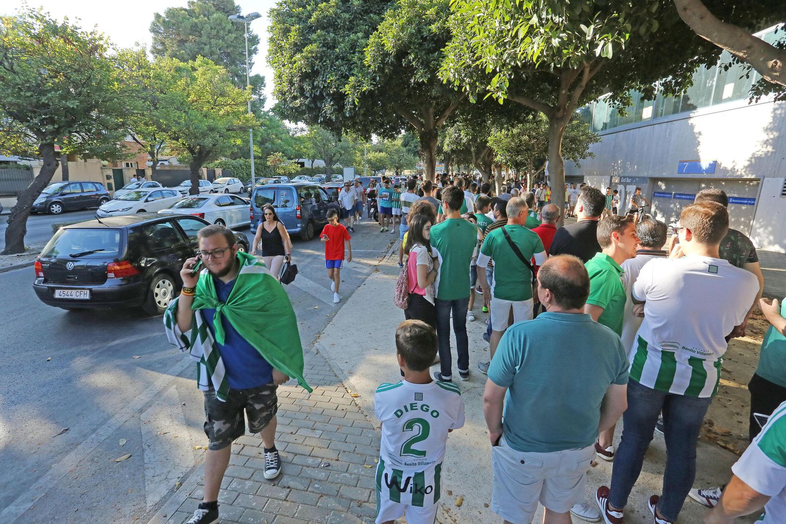 Las imágenes del Betis-Lille en Jerez