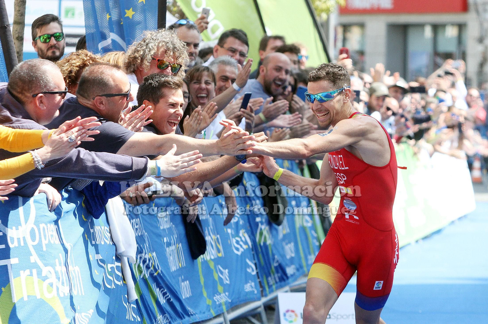 Triatlón en Huelva, imágenes de la Copa de Europa y Campeonato Iberoamericano