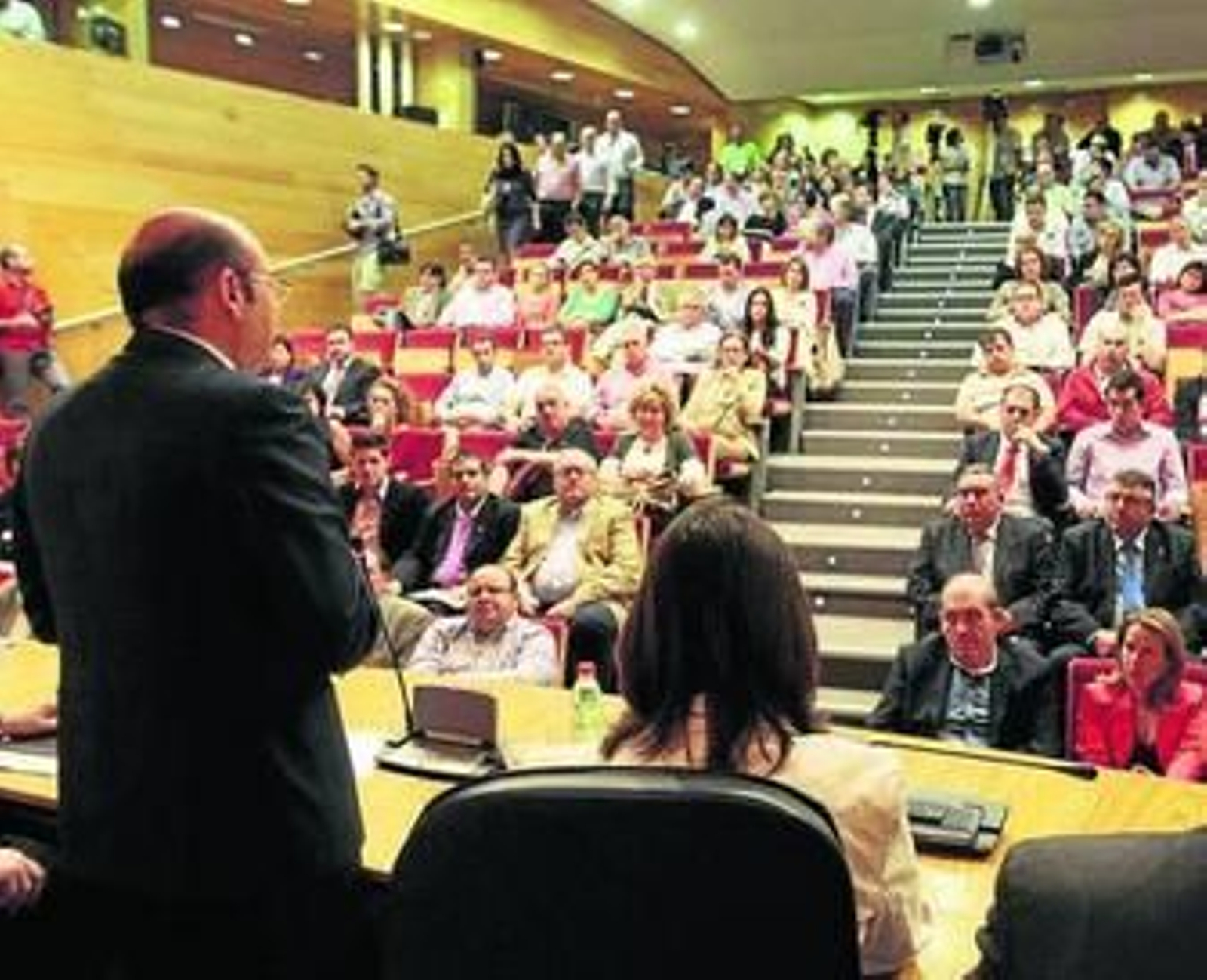Sebastián Pérez, ayer, durante su discurso.