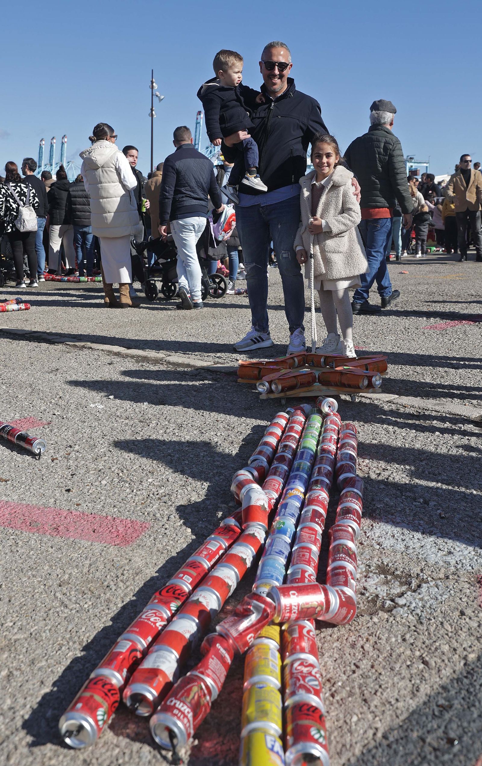 Fotos del arrastre de latas en Algeciras