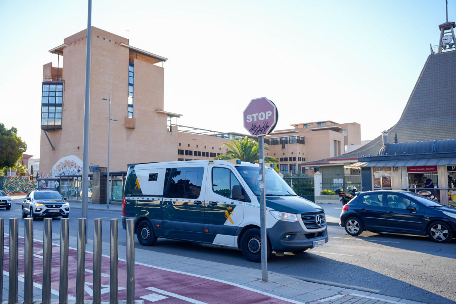 Acusados y abogados en la Ciudad de la Justicia: así ha sido la declaración ante el juez en Almería