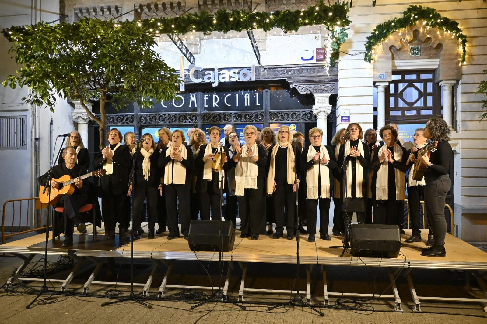 Imágenes del Encuentro de Villancicos de la Fundación Cajasol