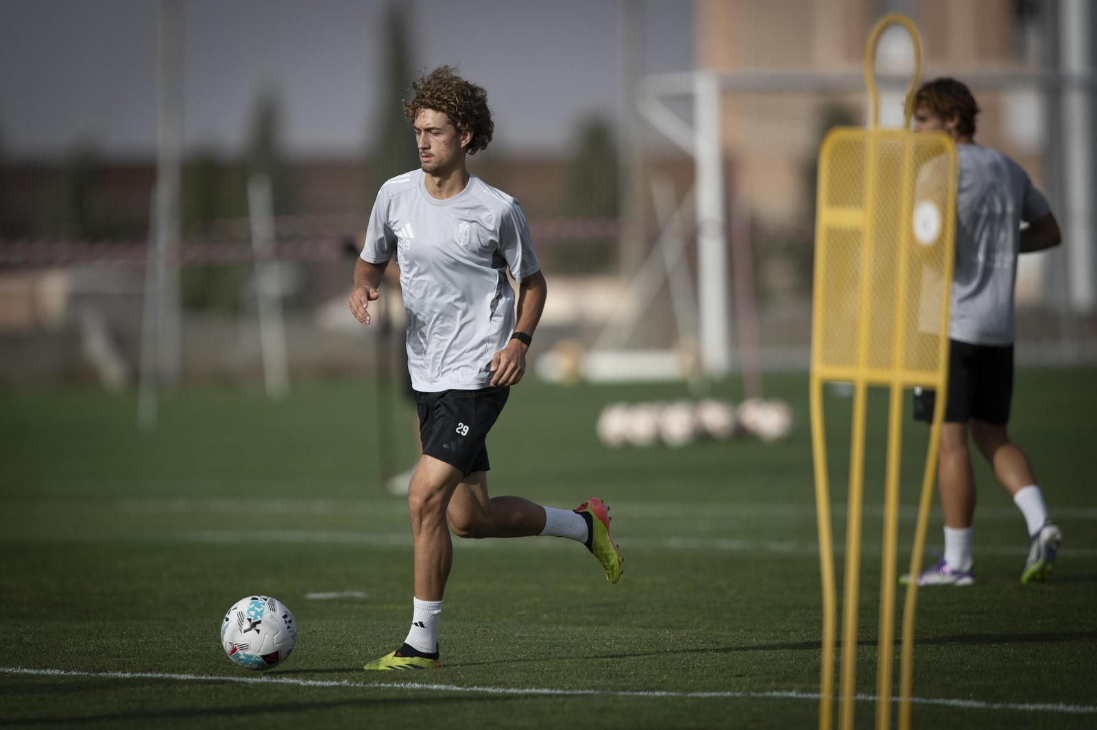 Las imágenes del entrenamiento del Granada CF