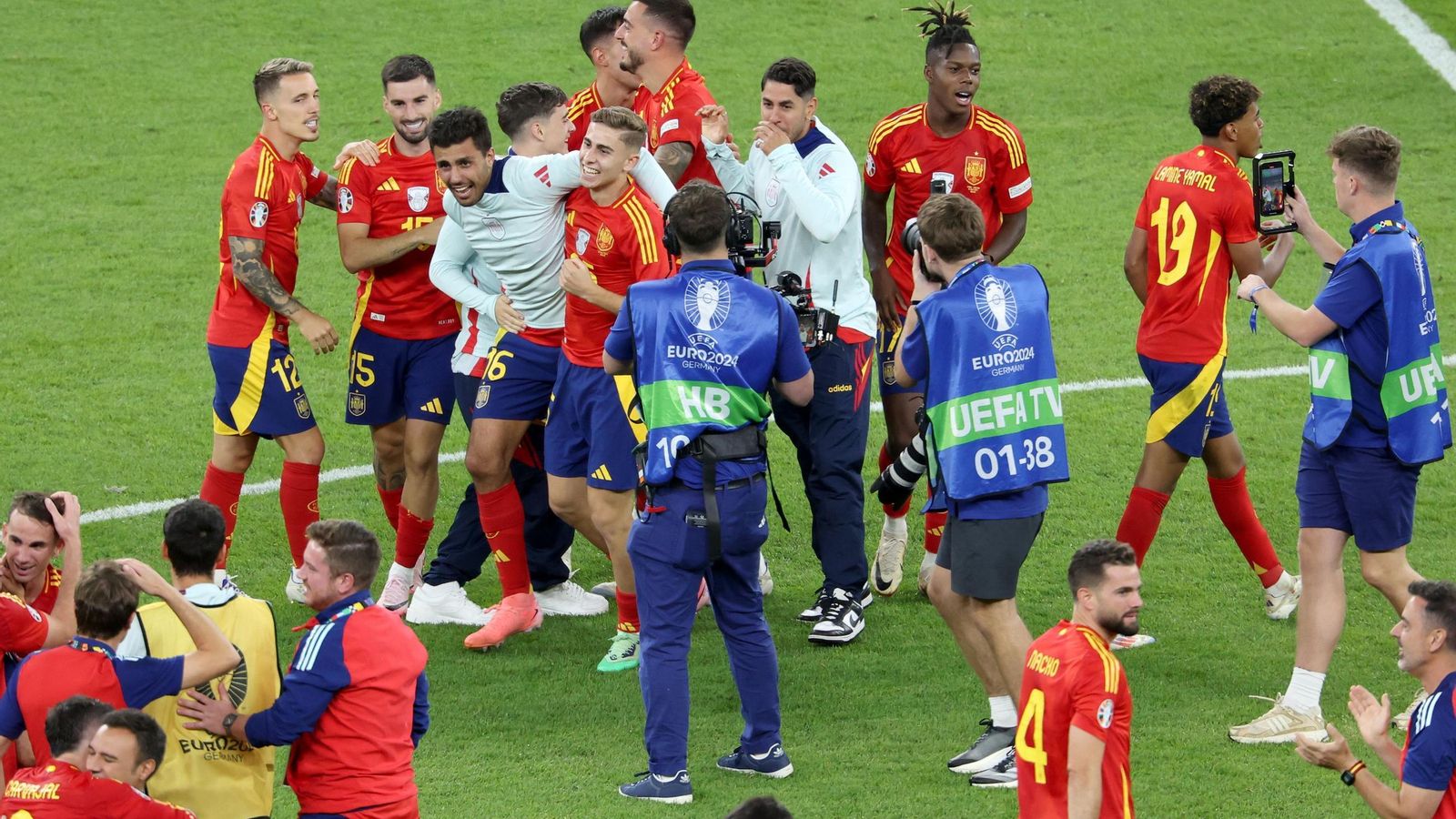 Las mejores fotos del título de España ante Inglaterra