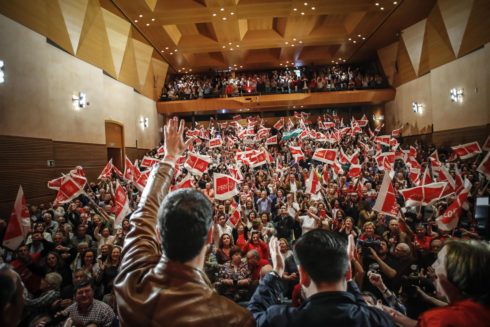 El mitin de Pedro Sánchez en Cádiz, en imágenes