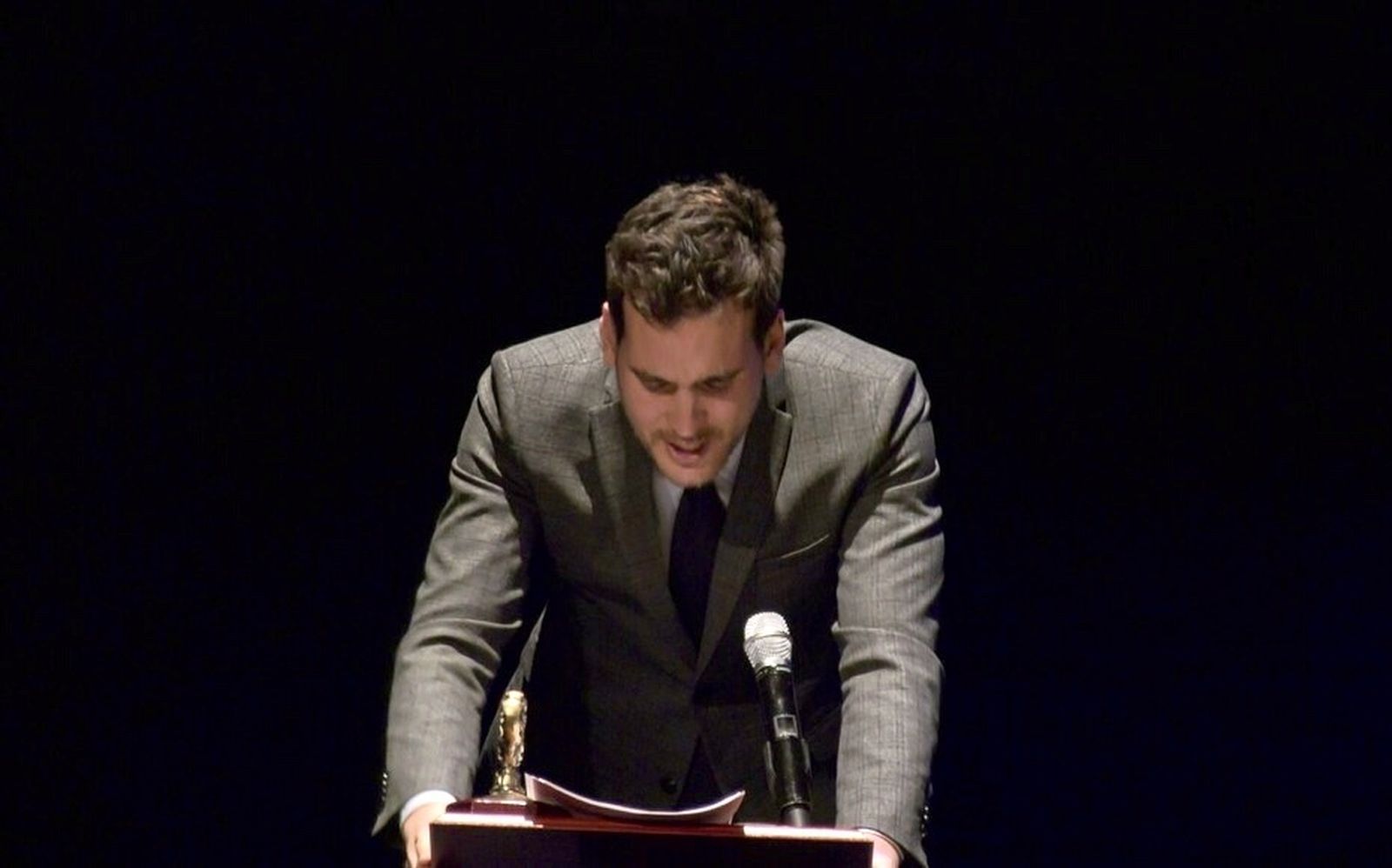 Julio Muñoz Gijón pronunció el sábado el segundo pregón heterodoxo, organizado por 'La Muy'.