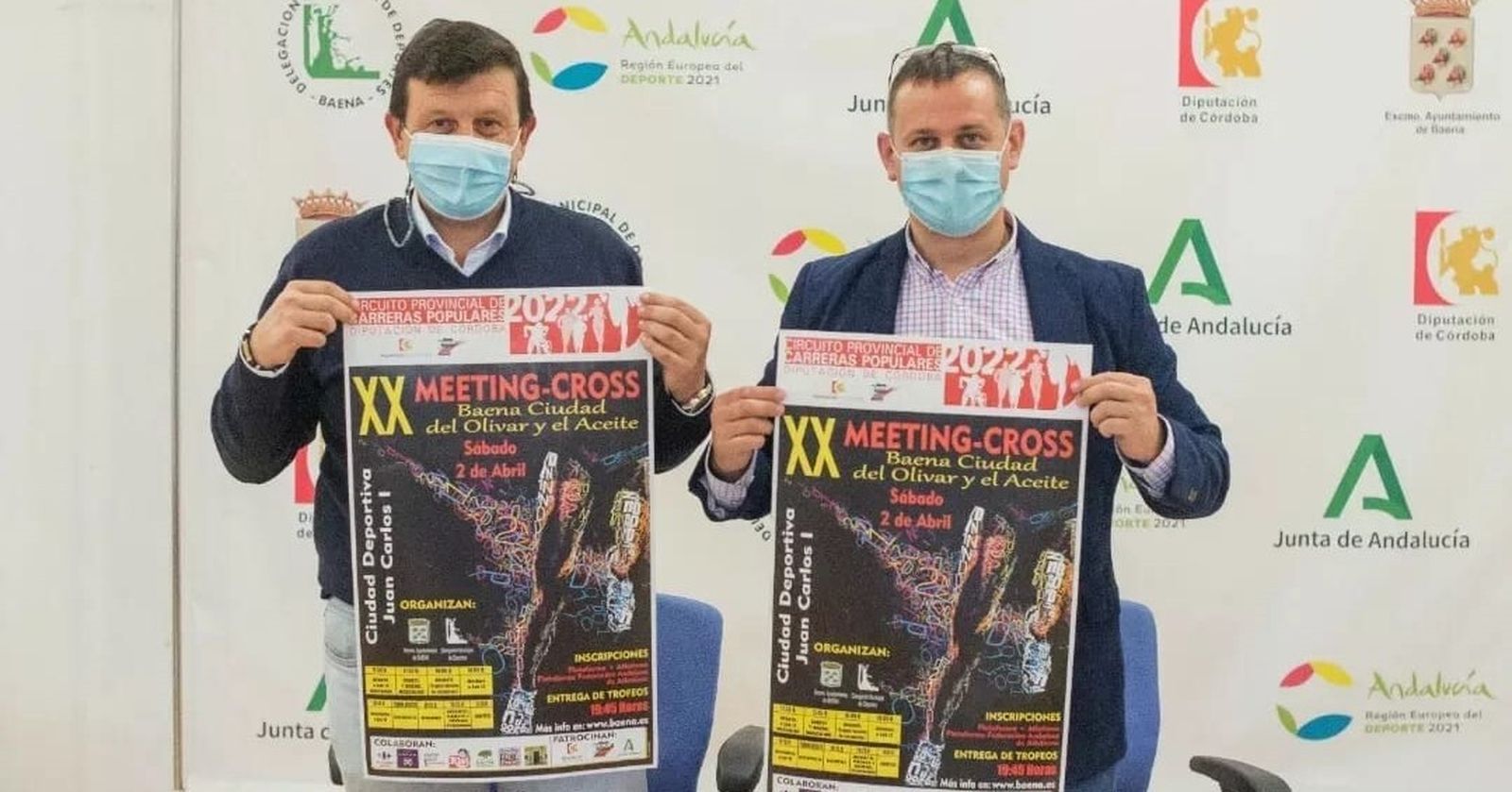 Joaquín Morales, delegado de Deportes, junto al secretario de la FAA, Francisco Cardador.