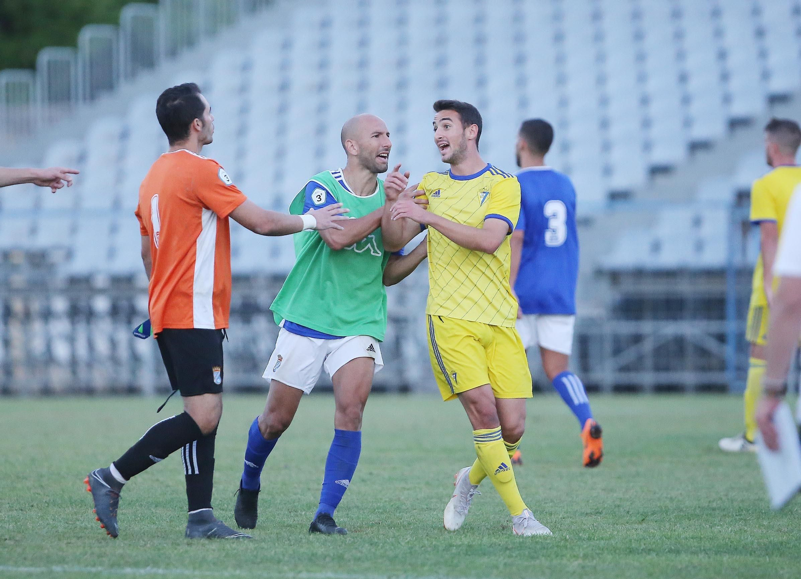 Las imágenes del Xerez CD - Cádiz B