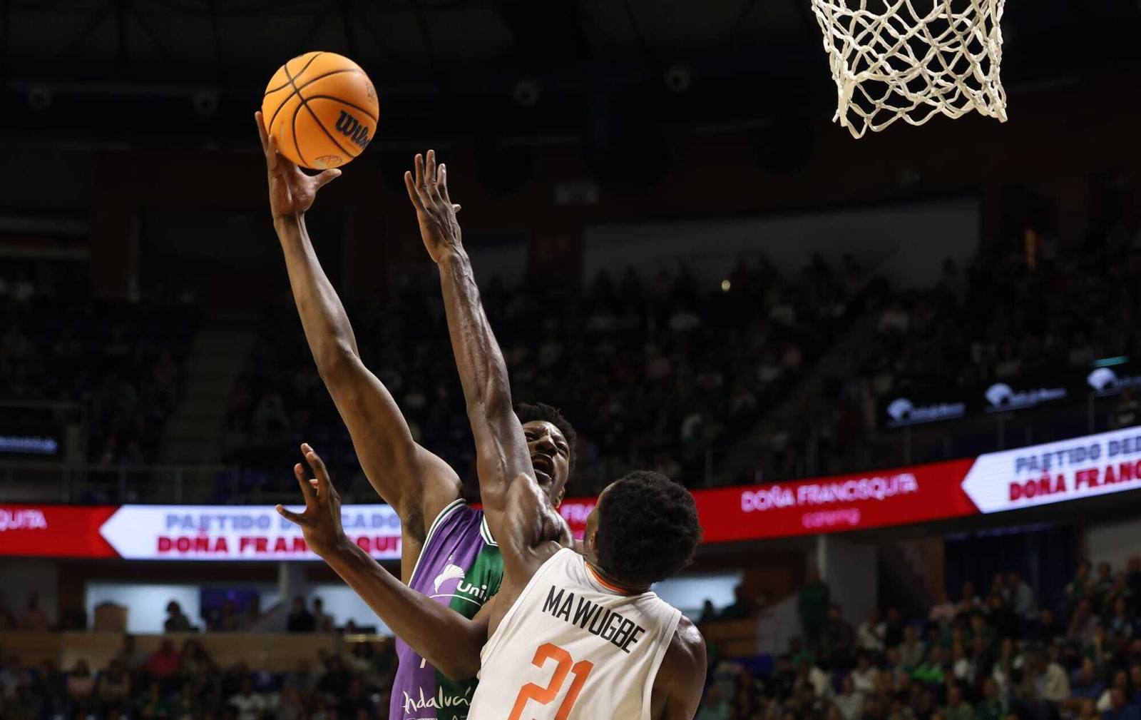 El Unicaja-Le Mans, en fotos