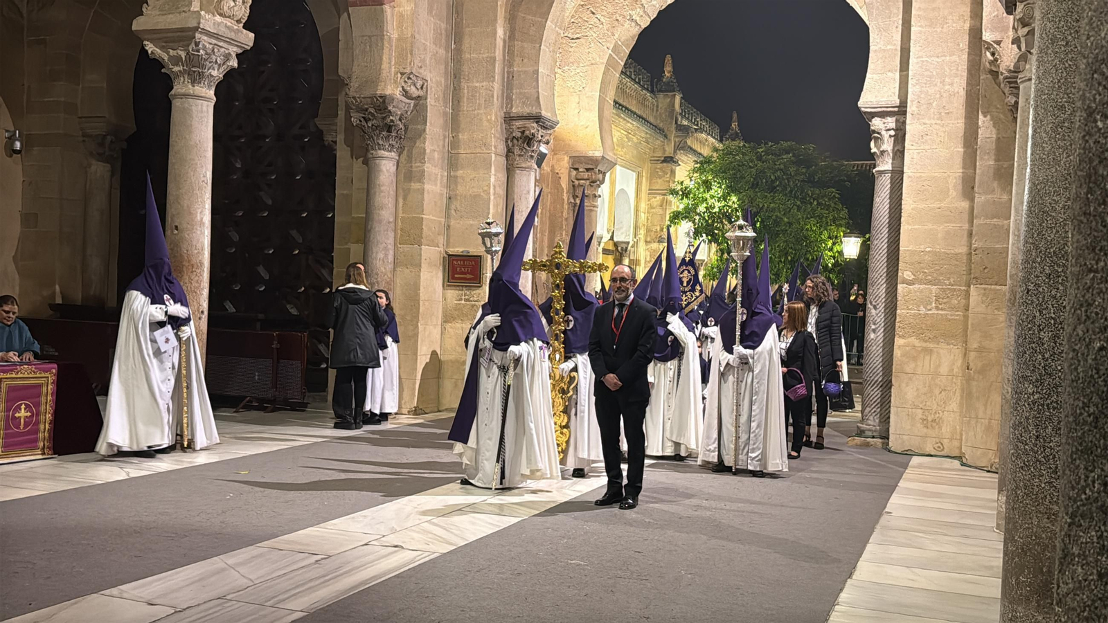 Las imágenes de la hermandad de la Pasión el Miércoles Santo en Córdoba
