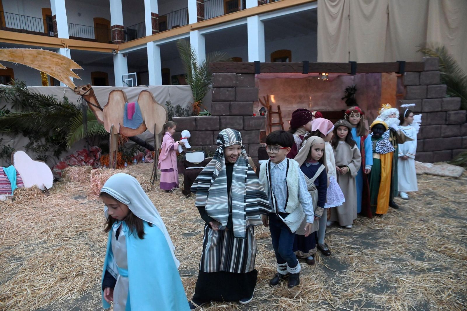 Las mejores imágenes del belén viviente de Salesianos de Córdoba