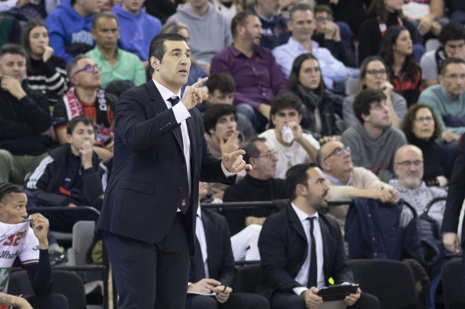 Pablo Pin no podrá contar con Lluís Costa ante el Valencia Basket.