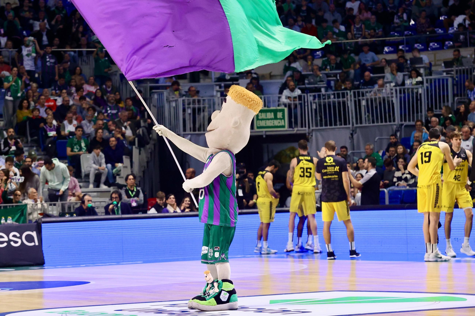 El Unicaja-La Laguna Tenerife, en fotos