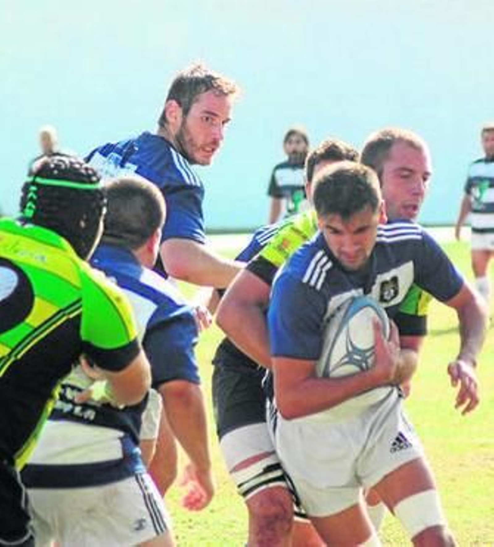 Lance del encuentro disputado entre Bifesa y Portuense.