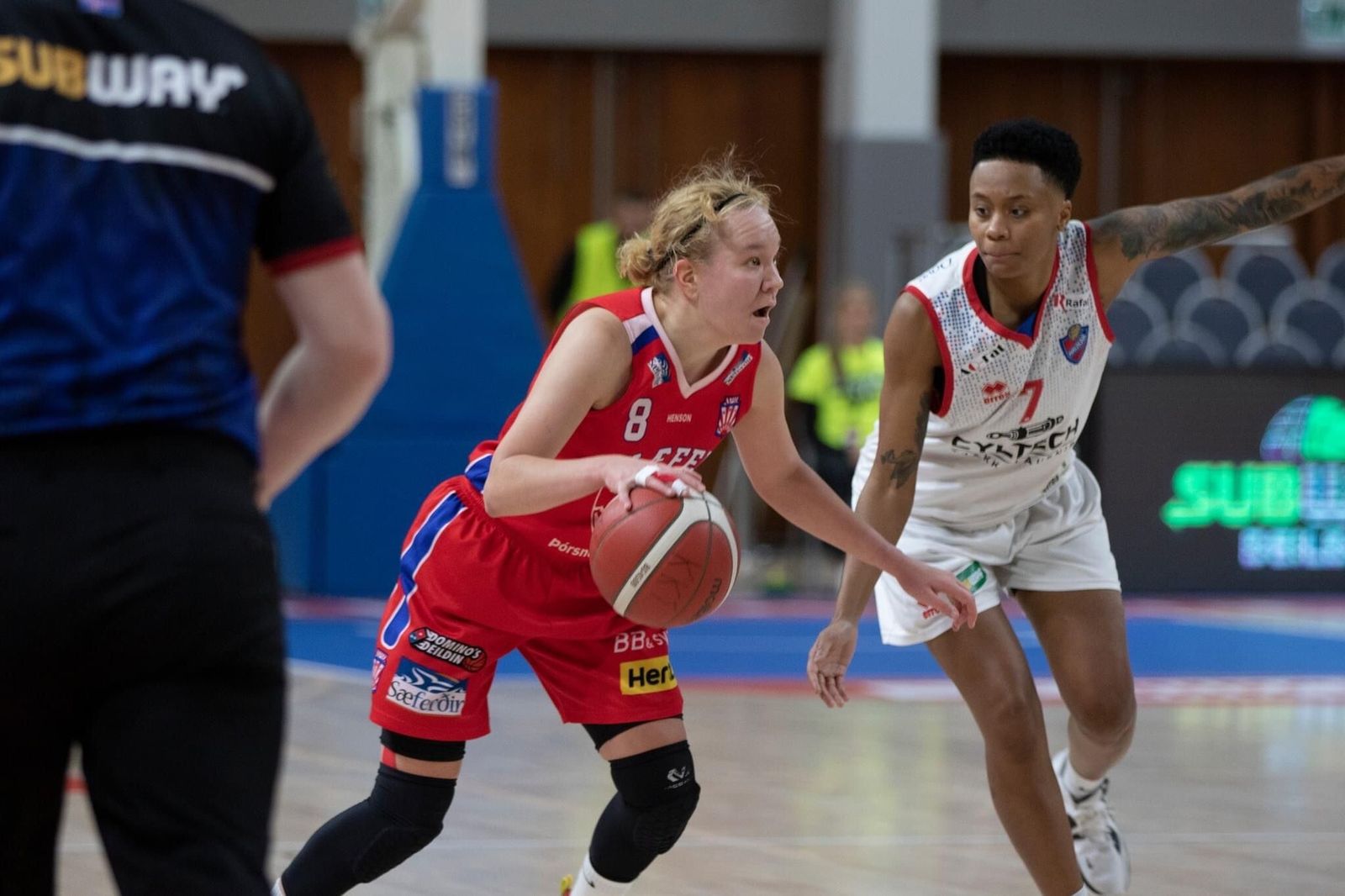 La finlandesa Minea Takala,  en un partido de la liga islandesa.